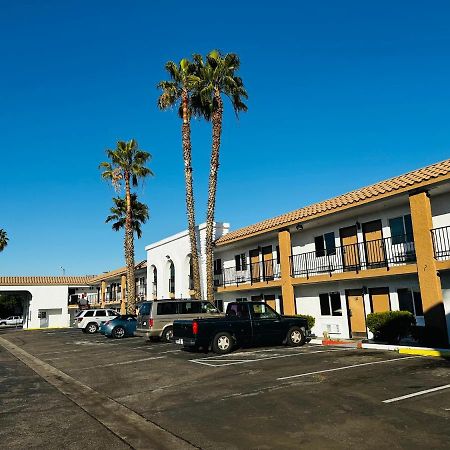 Casa Blanca Express & Suites Cypress Buena Park - Anaheim Area Екстер'єр фото