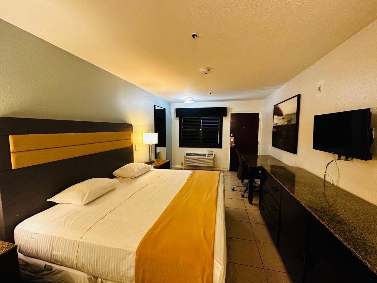 Casa Blanca Express & Suites Cypress Buena Park - Anaheim Area Екстер'єр фото